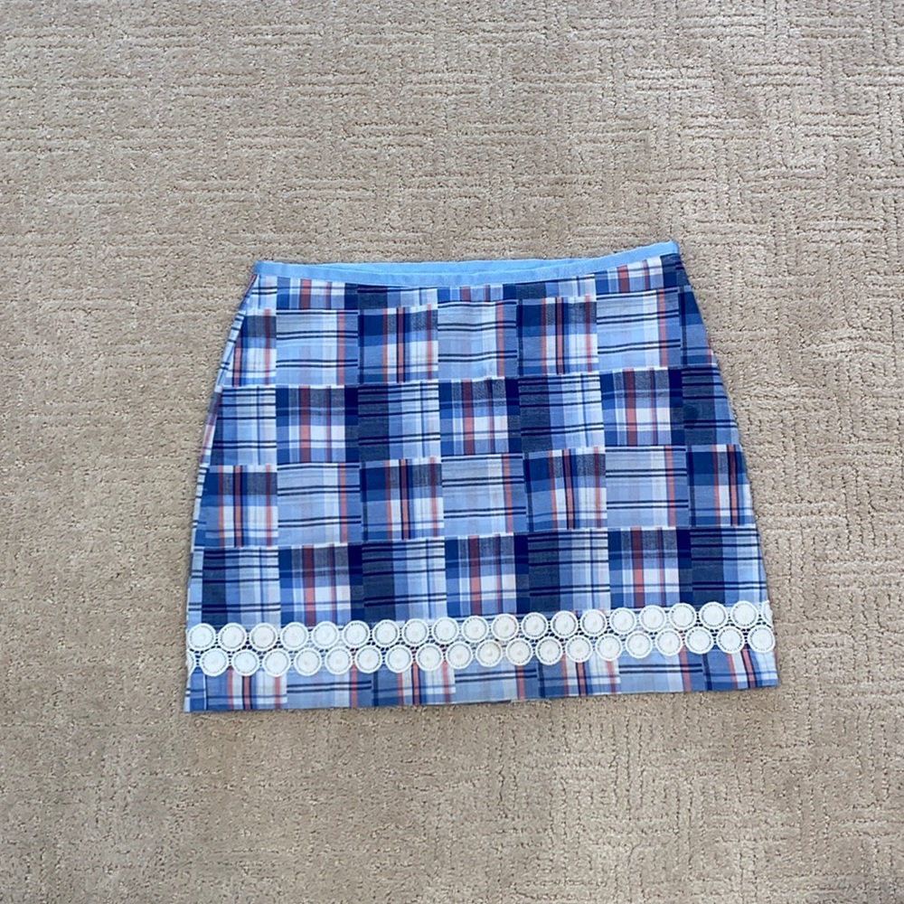 Vineyard Vines Patchwork Mini Skirt Size 4 - image 1